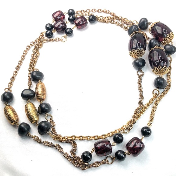 Vintage Jewelry - Vintage Beaded Long Necklace